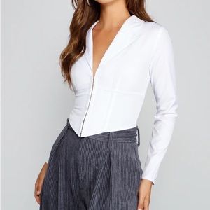 Windsor White Collar Hook Clip top